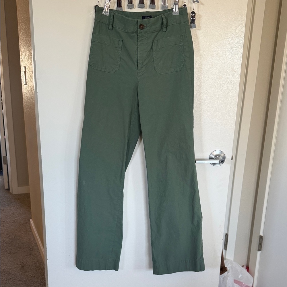 Lizzie high-rise patch-pocket wide-leg pant